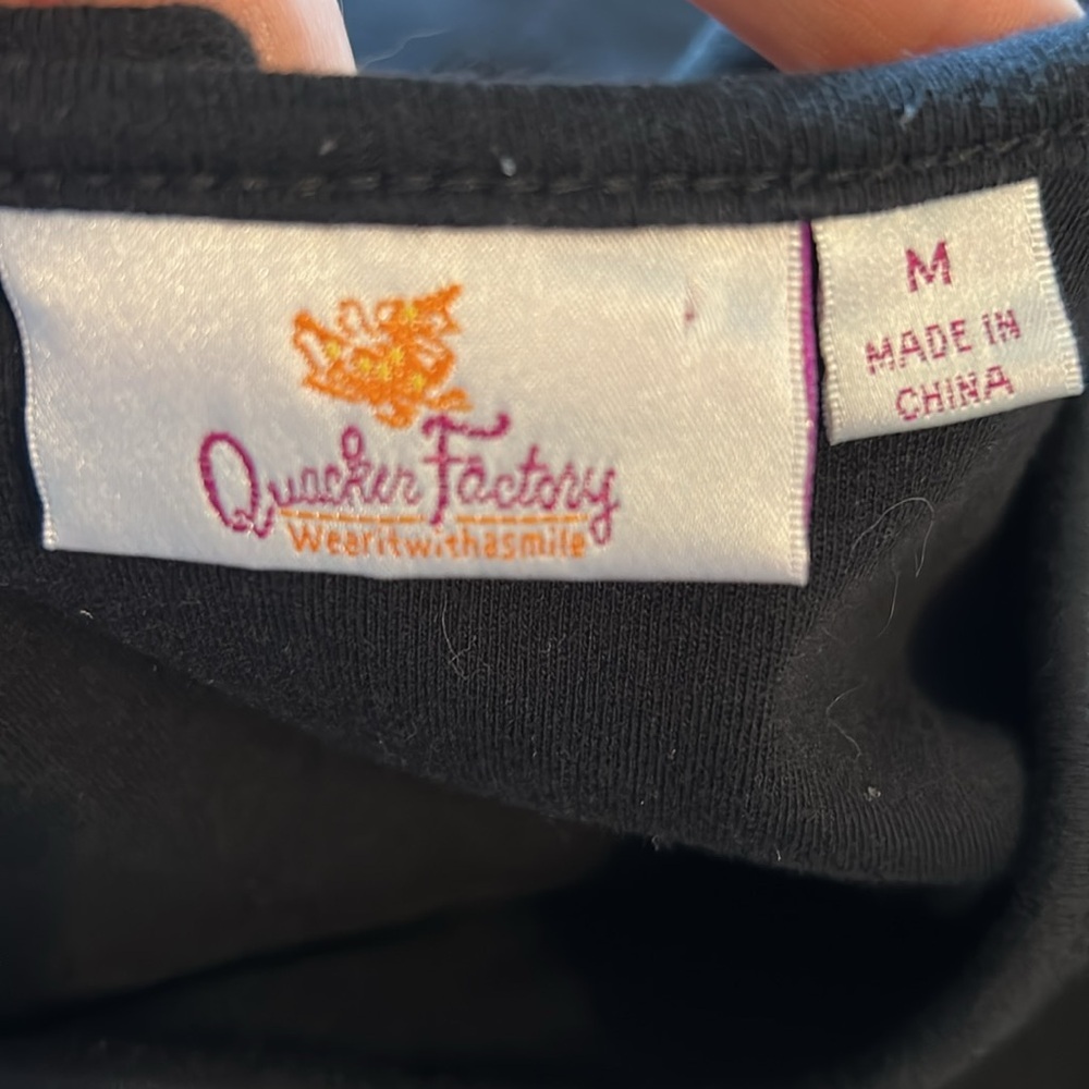 Quacker Factory Sequin Watermelon Slice Black Short Sleeve Knit Tee Top Medium - Picture 4 of 5